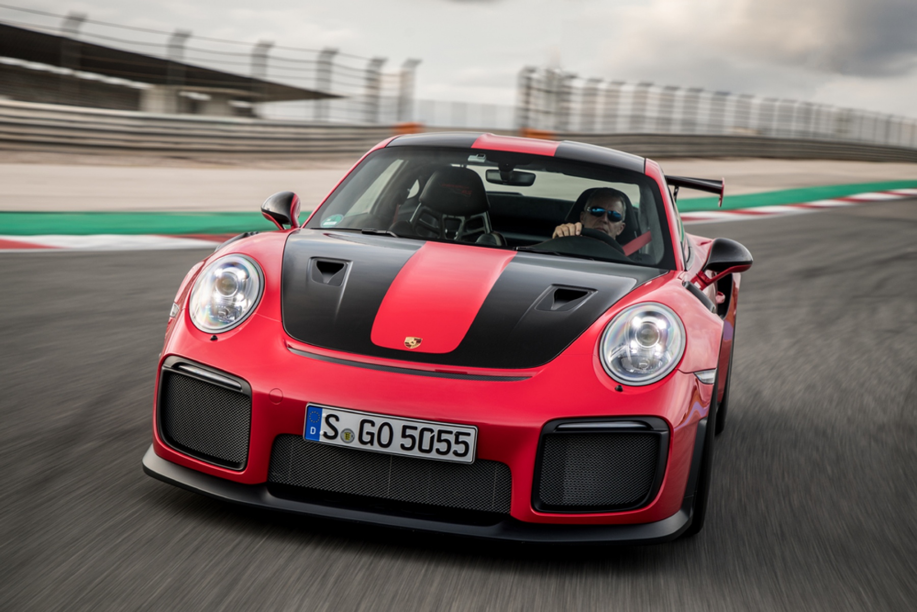 Porsche 911 GT2 RS (991) (2018 - 2019) - Stuttcars