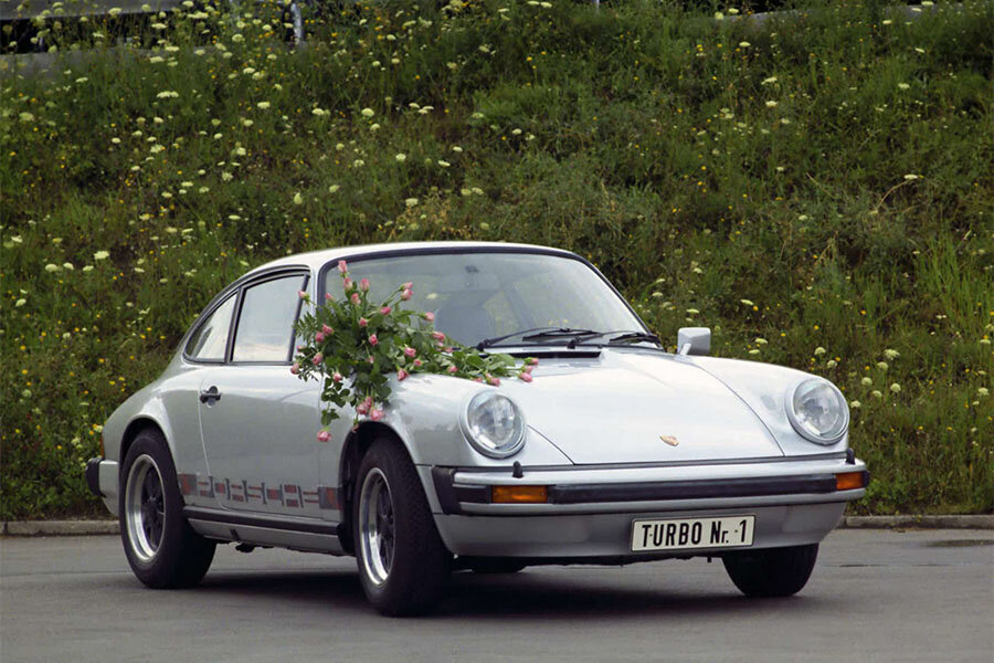 Porsche 911  Carrera Turbo (1974) - Stuttcars