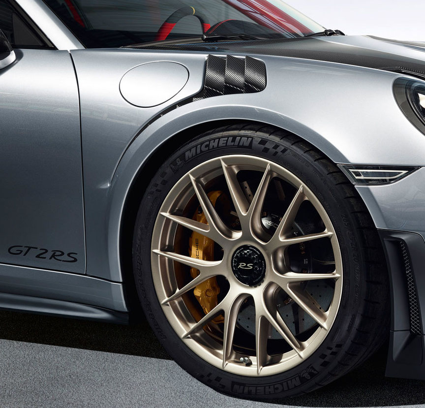 Porsche 911 991 GT2 RS magnesium wheel