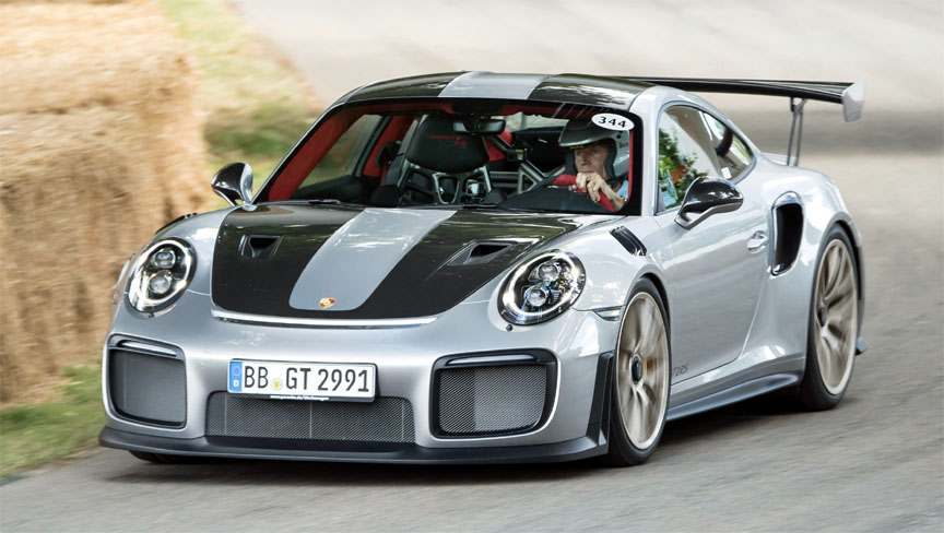 Porsche 911 991 GT2 RS in Goodwood