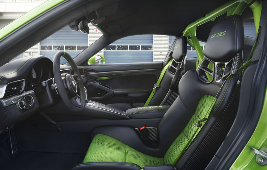 Porsche 911 991.2 GT3 RS green interior