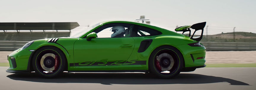 Porsche 911 991.2 GT3 RS with racing driver