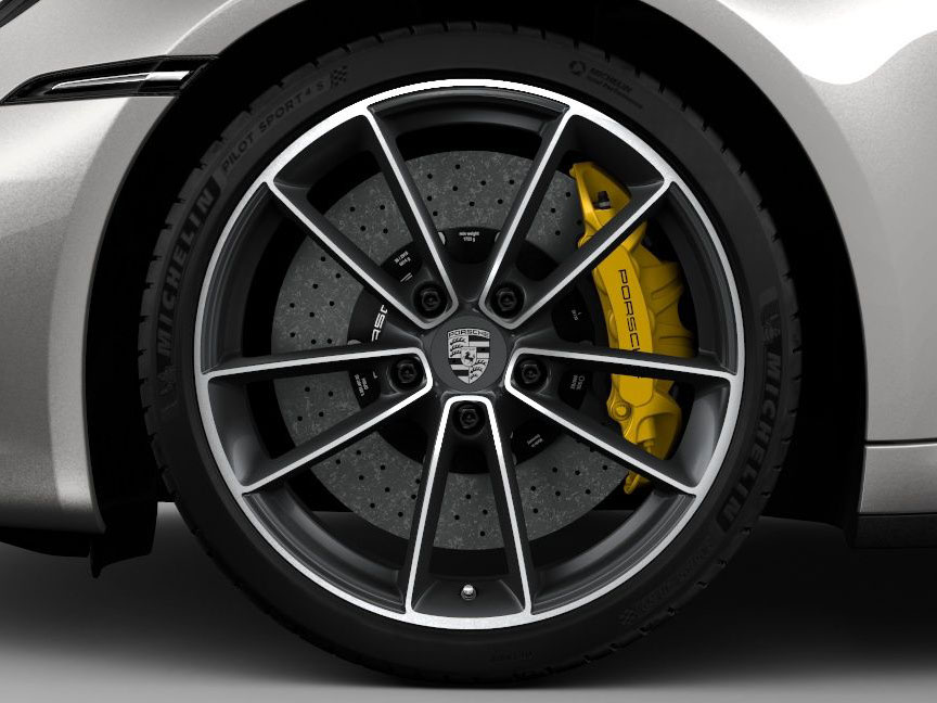 Porsche 911 992 PCCB and Carrera Classic wheel