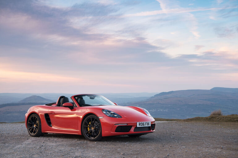 2022 Porsche 718 Boxster