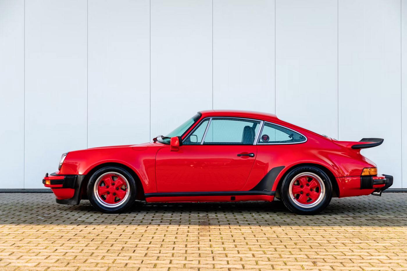 Porsche 911 Carreras Offered By Collecting Cars - Stuttcars