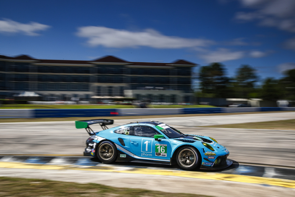 #16 Porsche on track at Sebring 2022