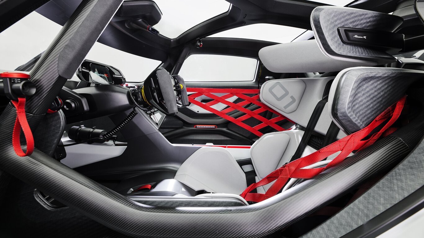 Interior of 2021-2022 Porsche Mission R GT3 concept