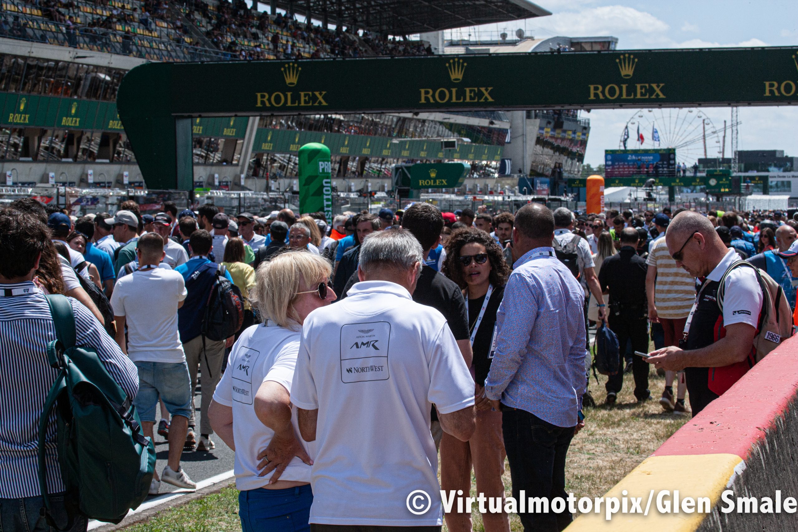 Le Mans 24 Hours, Saturday 11 June 2022: The pre-race grid is packed with enthusiastic race goers