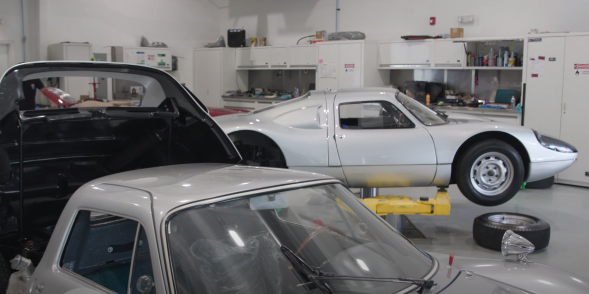A quick rip on two special 904 Carrera GTS race cars | RS