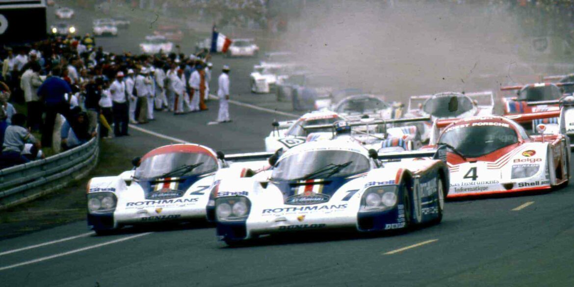 Porsche 956 on track at Le Mans