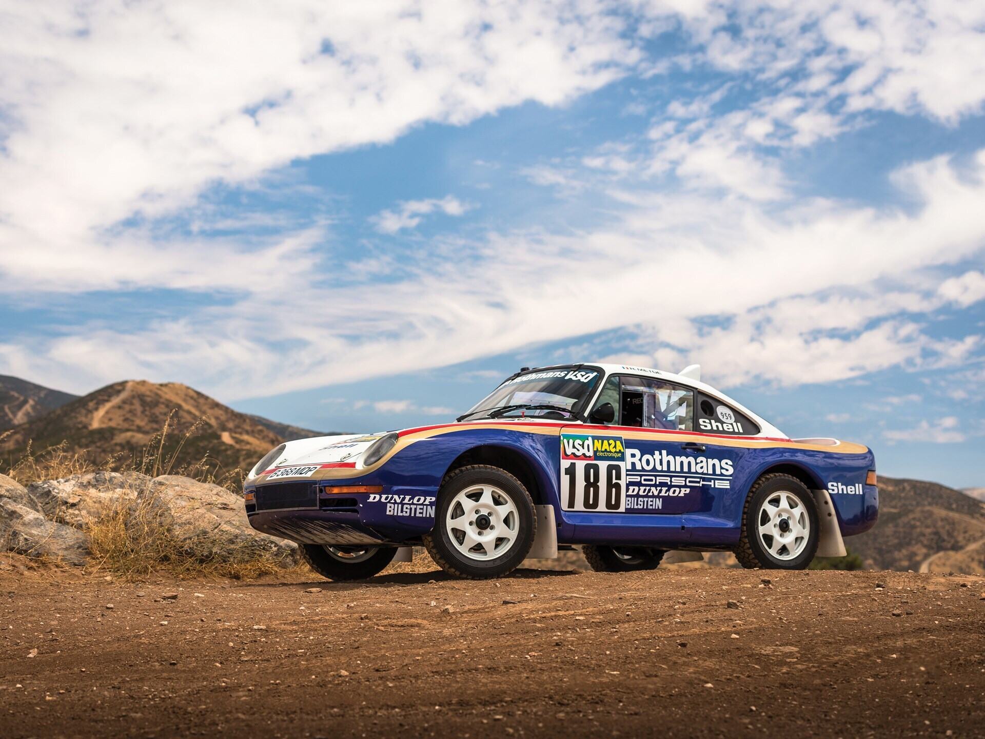 1985 Porsche 959 Rally Paris-Dakar Development Chassis 010015