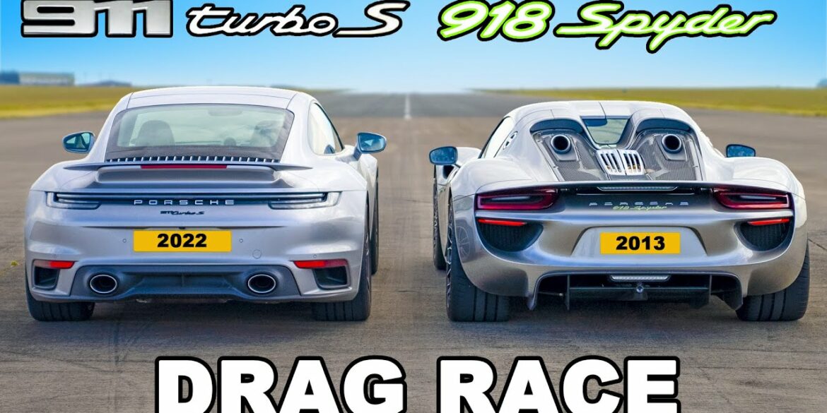 Porsche 918 Spyder v 911 Turbo S- DRAG RACE