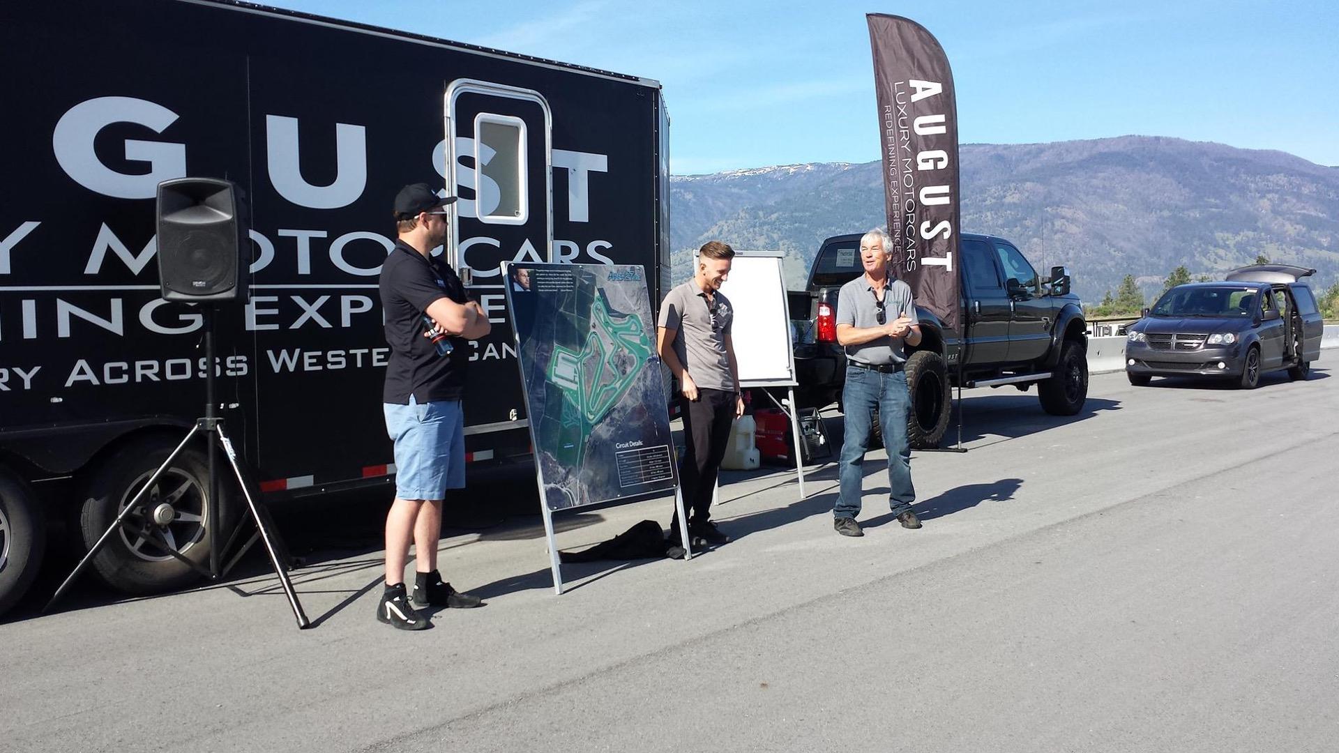 Driver's meeting before high performance driving event