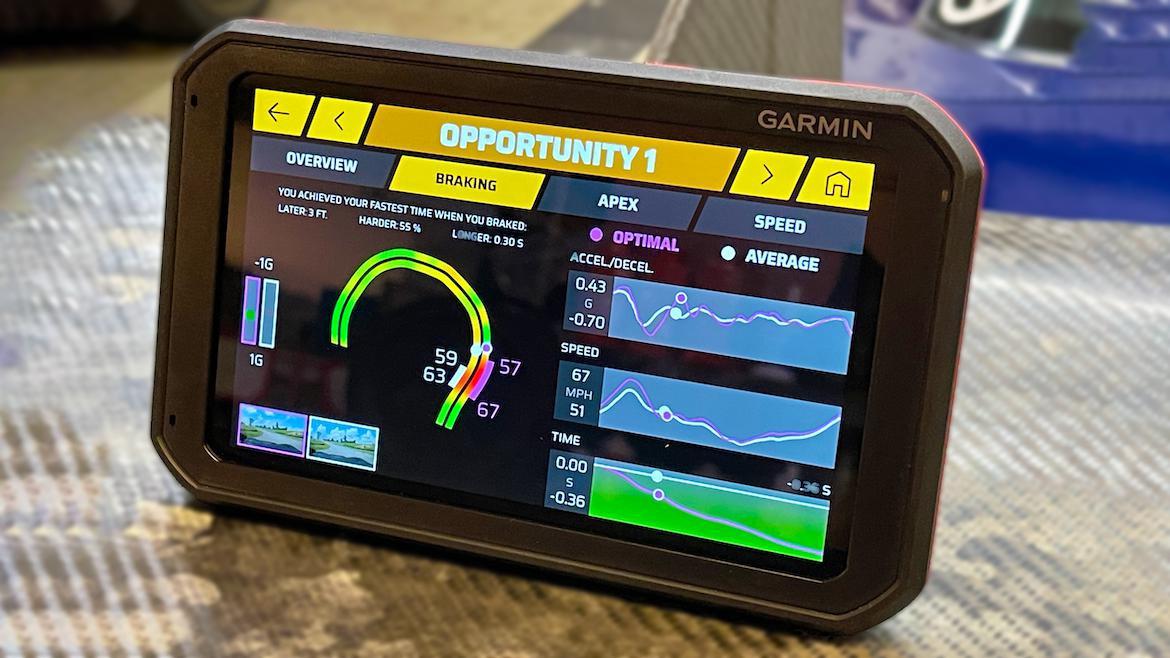 Information for high performance driving event displayed on Garmin device