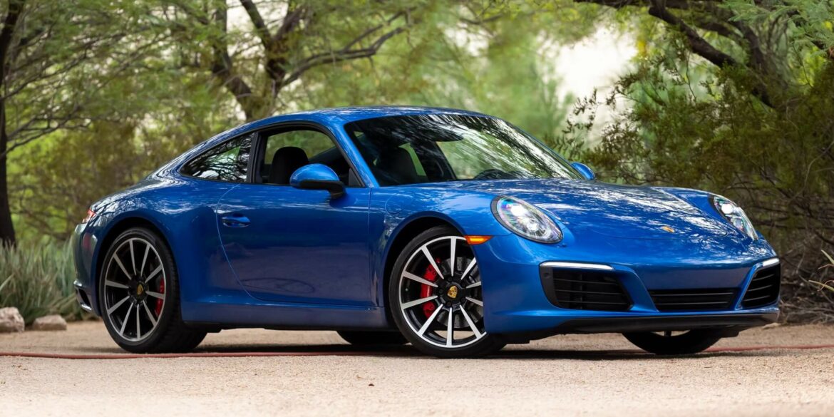 Stunning 2017 Porsche 991.2 Carrera S in Sapphire Metallic Blue Up For Grabs