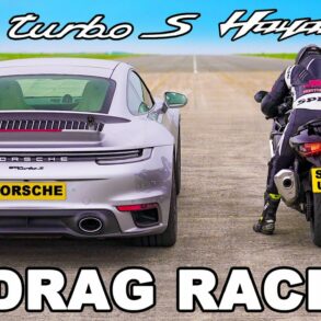 DRAG RACE: Porsche 911 Turbo S vs Suzuki Hayabusa