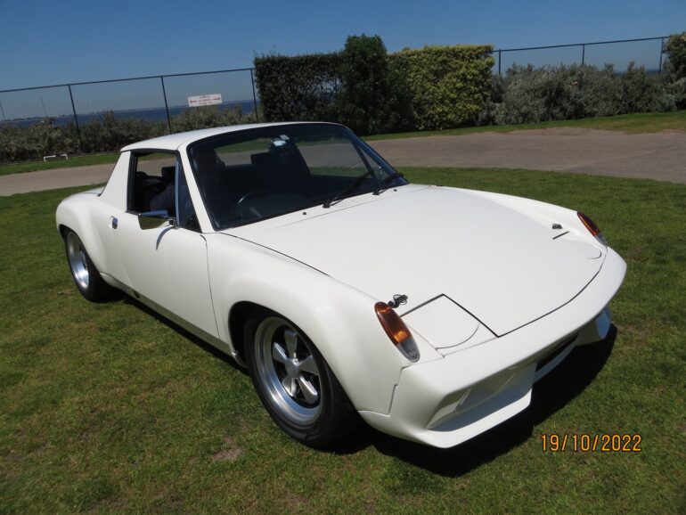Porsche 914 angle view