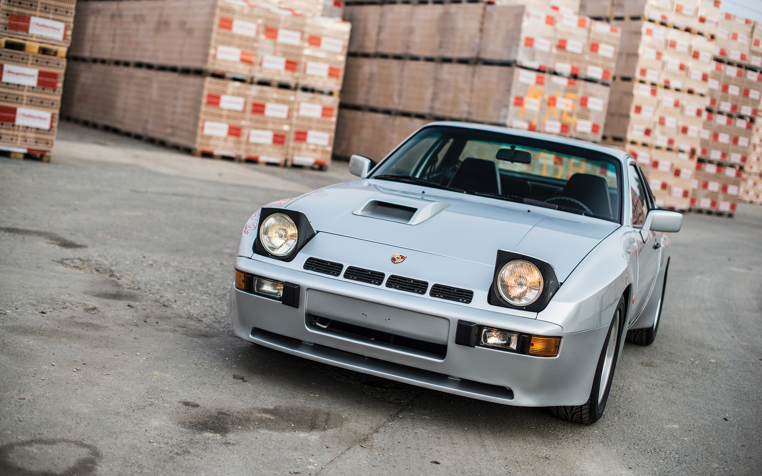 Porsche Of The Day: 1980 Porsche 924 Carrera GT
