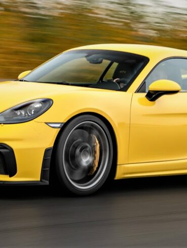2021 Cayman GT4