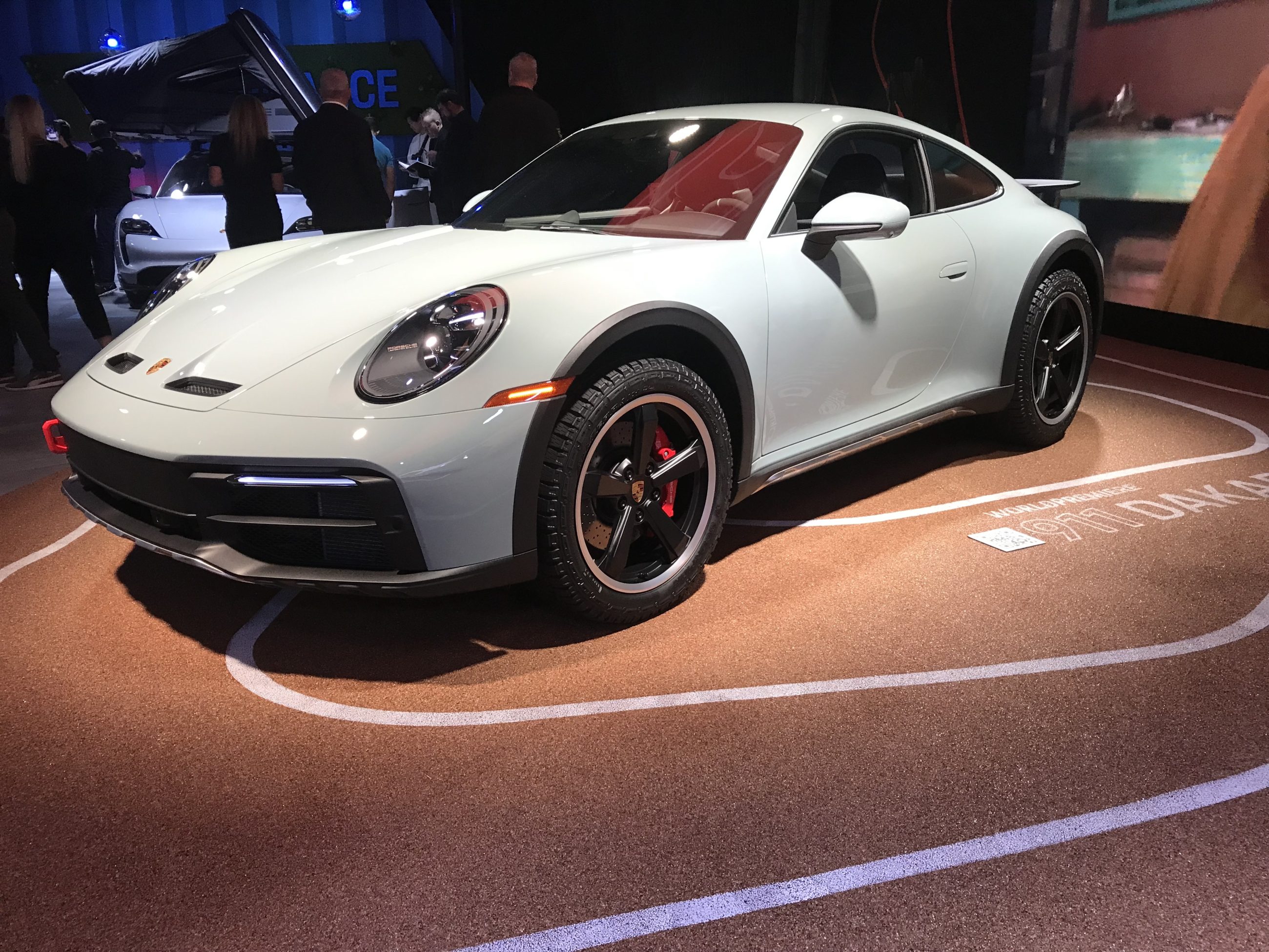 2023 Porsche 911 Dakar