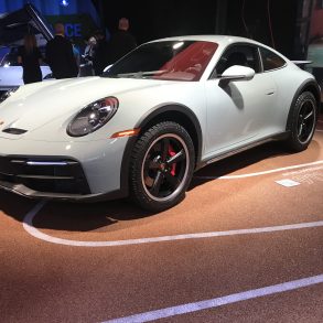 2023 Porsche 911 Dakar