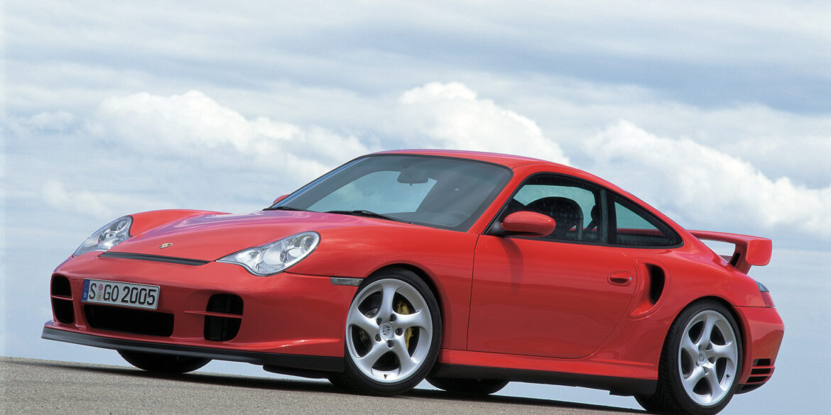 Porsche Of The Day: 2001 Porsche 911 GT2