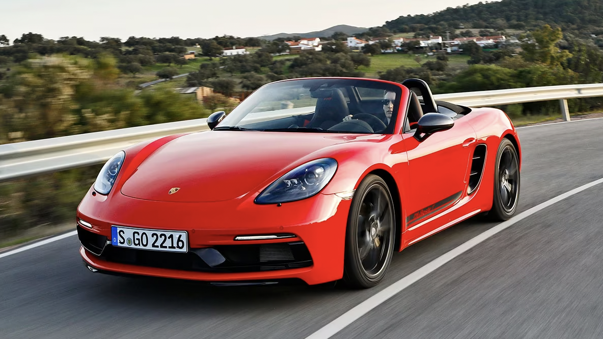 2021 Porsche 718 Boxster Review, Pricing, and Specs