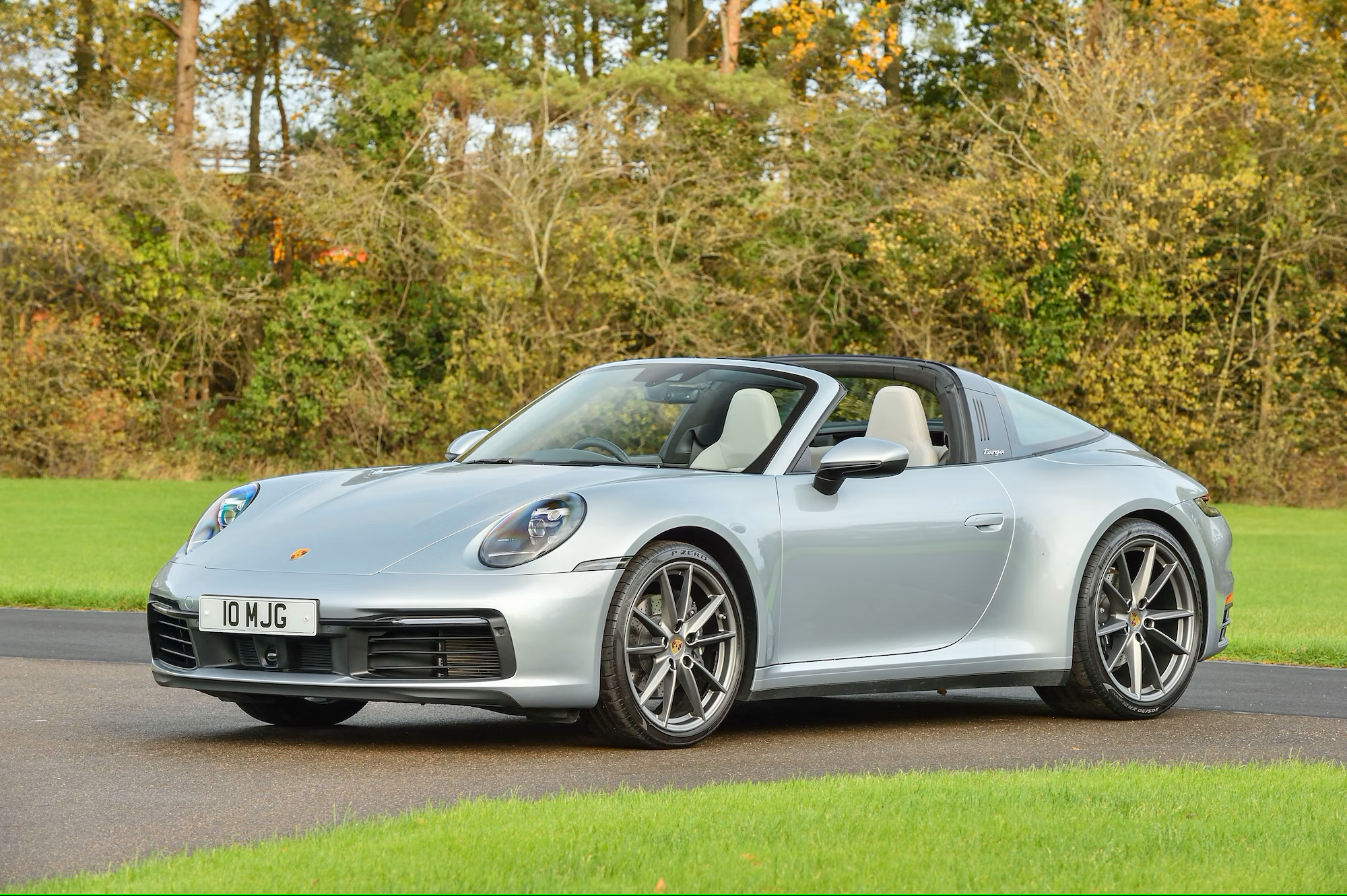 FOR SALE: Elegant & Low Mileage 2021 Porsche 911 Targa 4 - Stuttcars