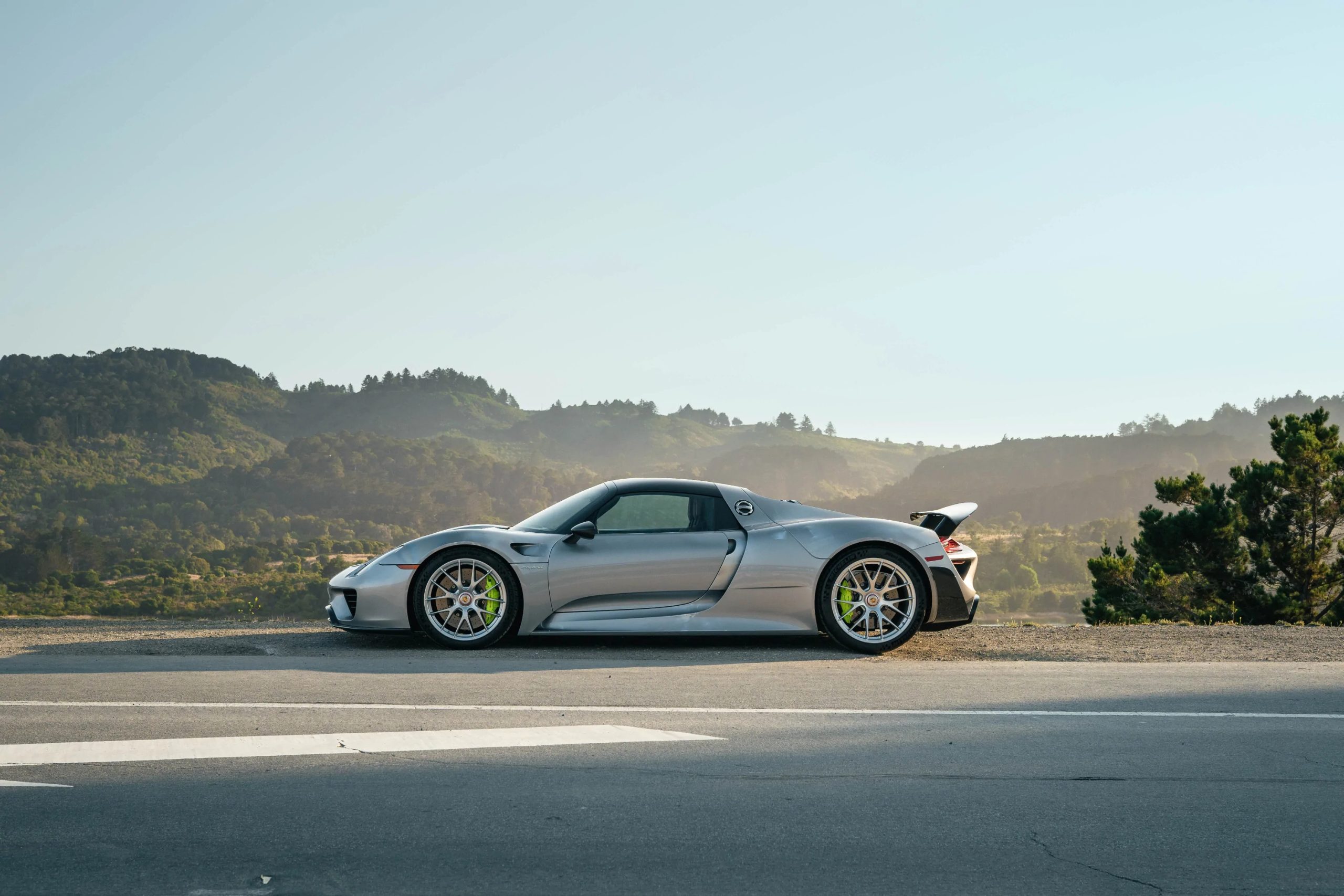 Porsche 918 Spyder Overview, Porsche Fremont