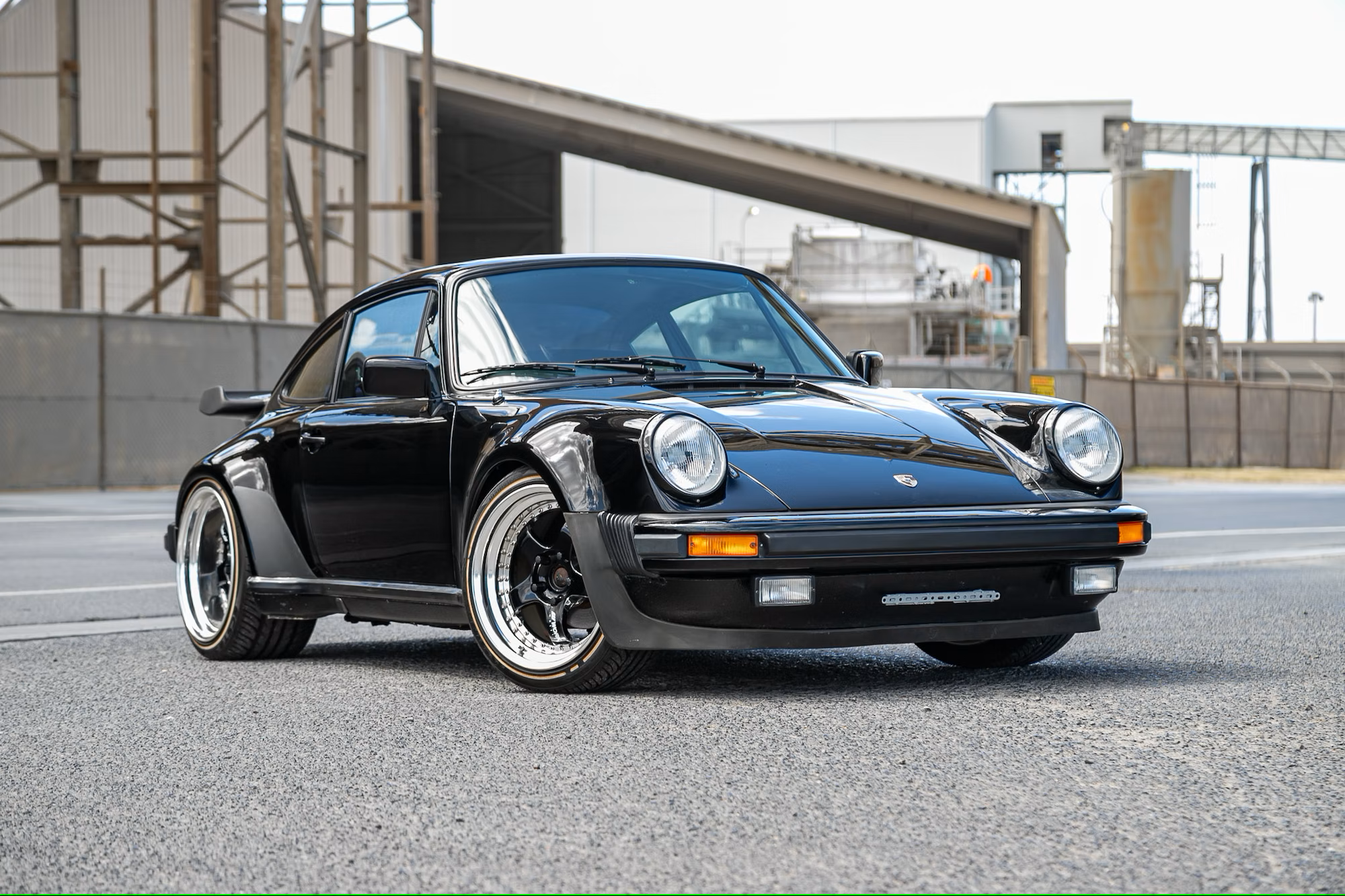 FOR SALE: Striking 1978 Porsche 911  SC - Stuttcars