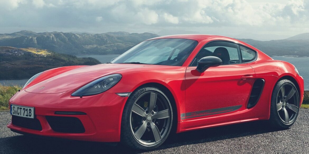 Porsche 718 Cayman T (2023) – Specifications & Performance