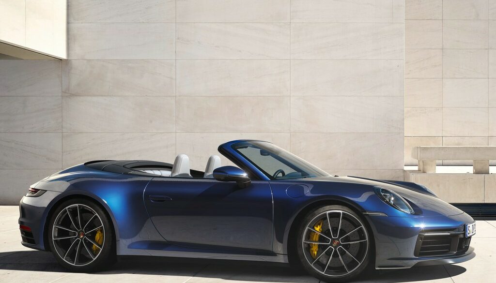 Porsche 911 Carrera 4 Cabriolet (992) Specs