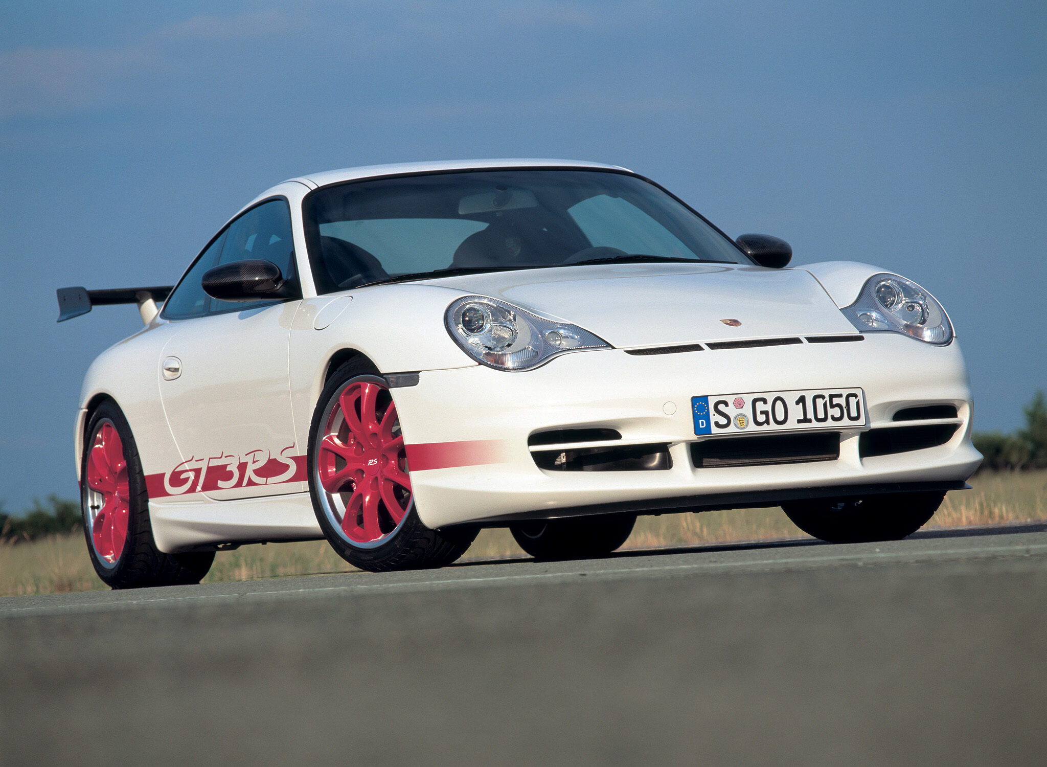 Porsche Of The Day: 2004 Porsche 911 GT3 RS