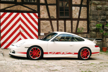 Porsche Of The Day: 2004 Porsche 911 GT3 RS