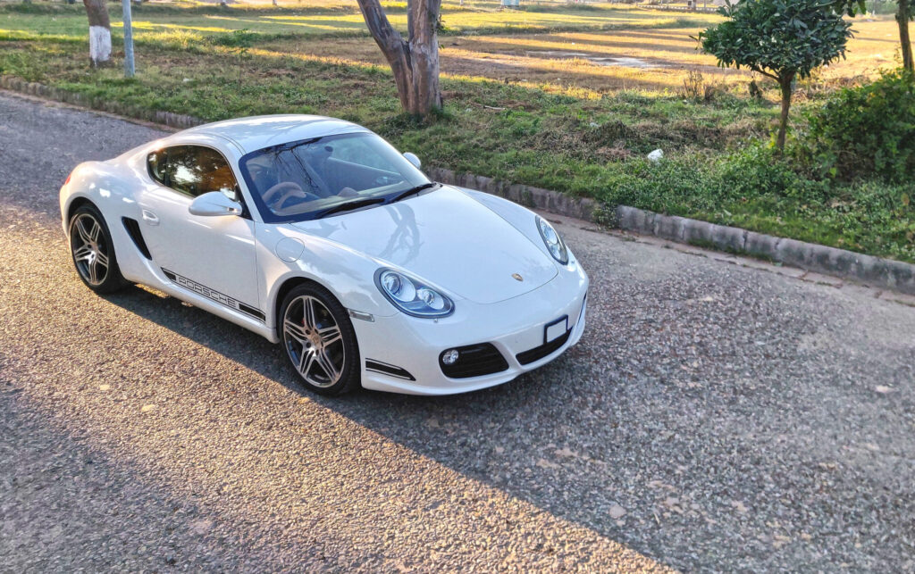 Porsche Profiles: Chirag G's 2011 Type 987 Porsche Cayman S