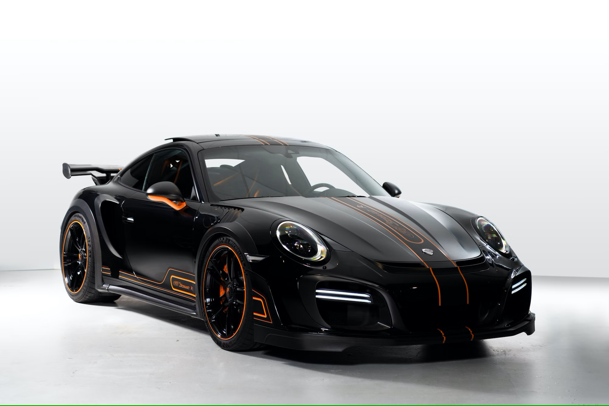 New Porsche 911 Turbo S By Mansory Combines Wild Body Kit 58 OFF