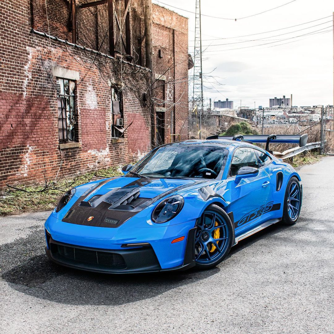 Porsche Of The Day: Porsche 992 GT3 RS In Shark Blue