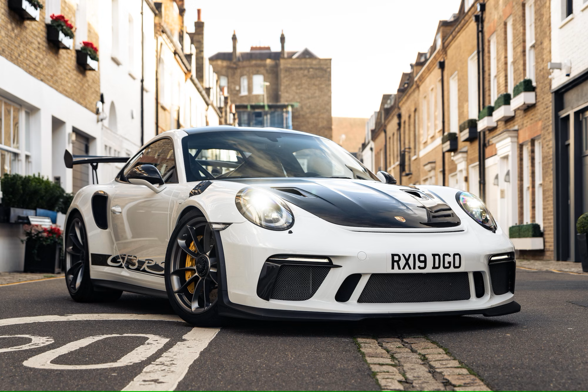 2019 Porsche 991.2 911 GT3 RS review