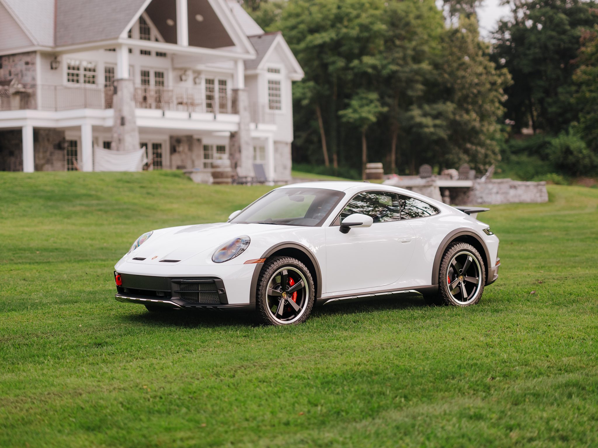 2023 Porsche 911 Dakar: A rally car for the street