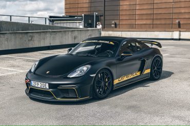 2021 Porsche 718 Cayman GT4 ‘MR