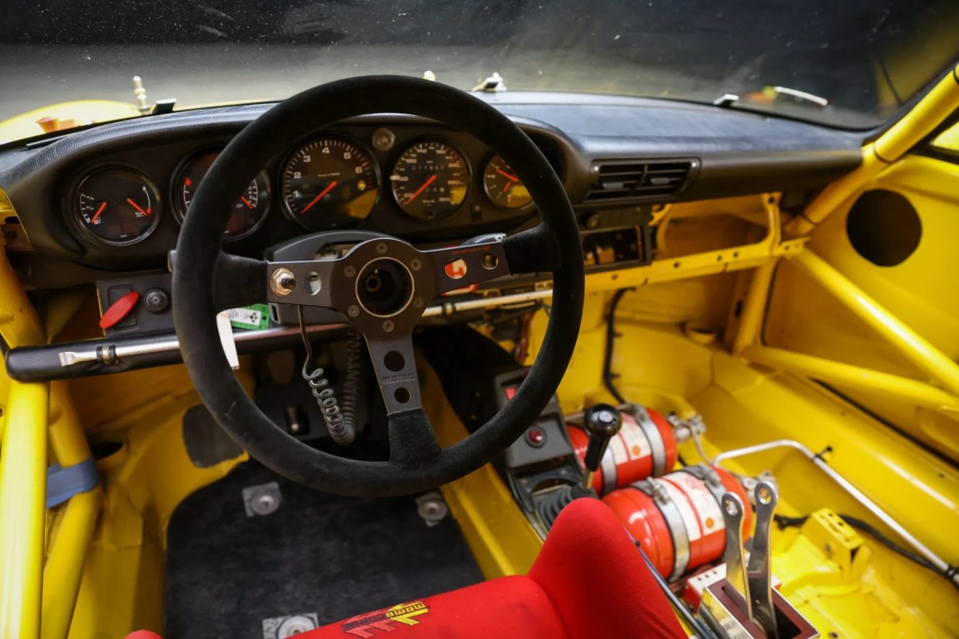 Porsche Of The Day: 1995 Porsche 911 GT2 Race Car