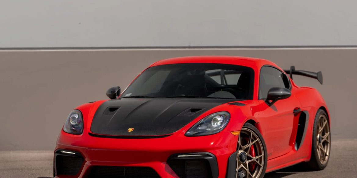 2023 Porsche 718 Cayman GT4 RS Weissach