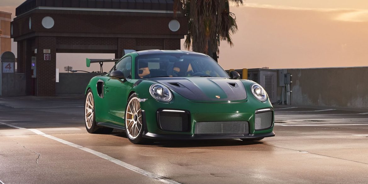 2018 Porsche 911 GT2 RS Weissach