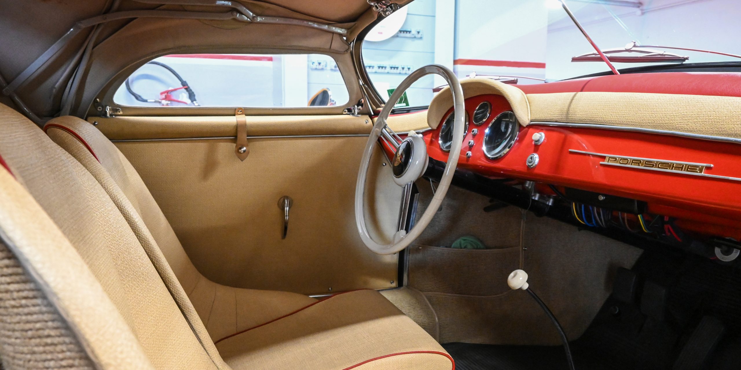 1954 Porsche 356 1500 Speedster interior