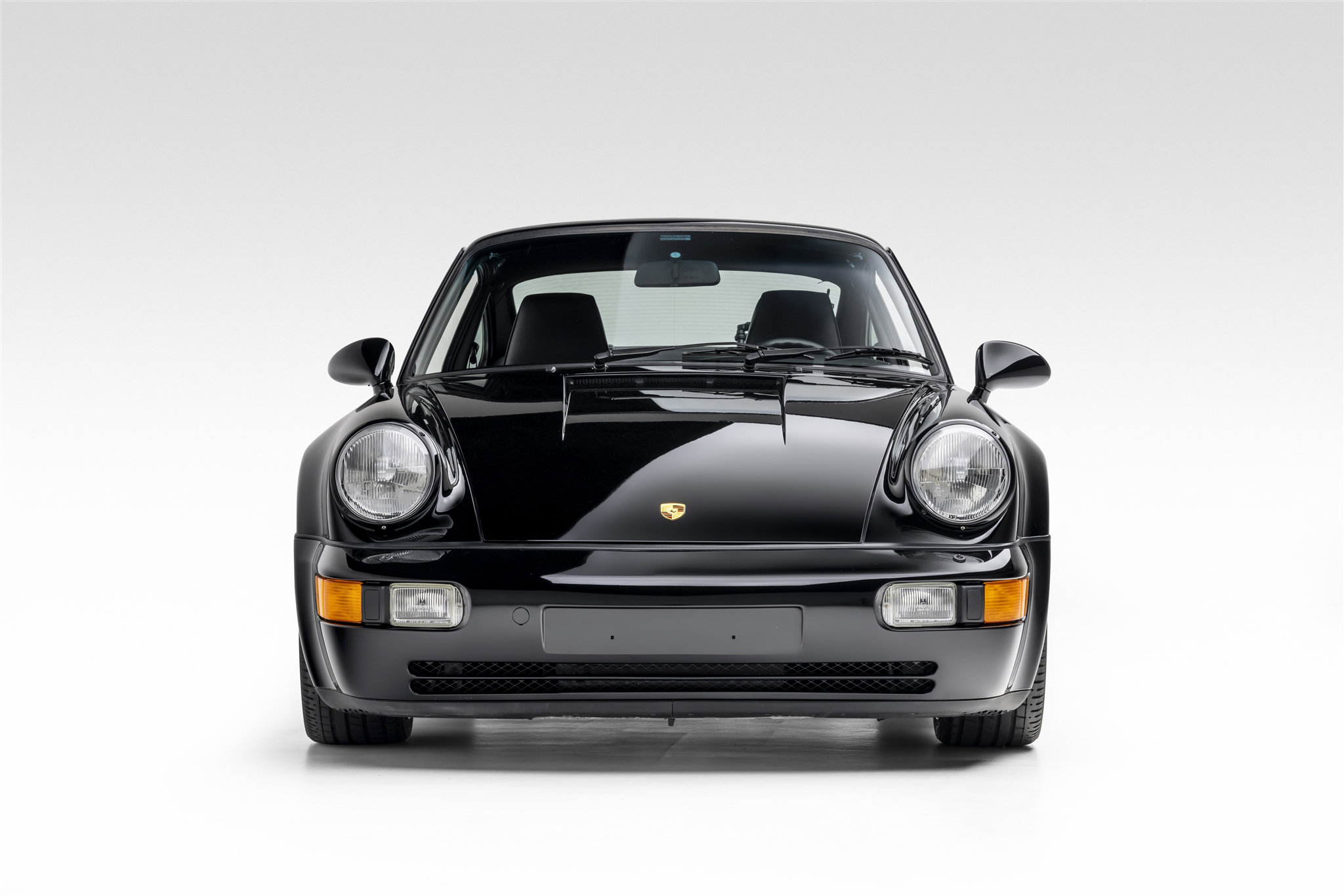 1994 Porsche 911 Turbo S 3.6 'Package' ted7.com ©2023 Courtesy of RM Sotheby's