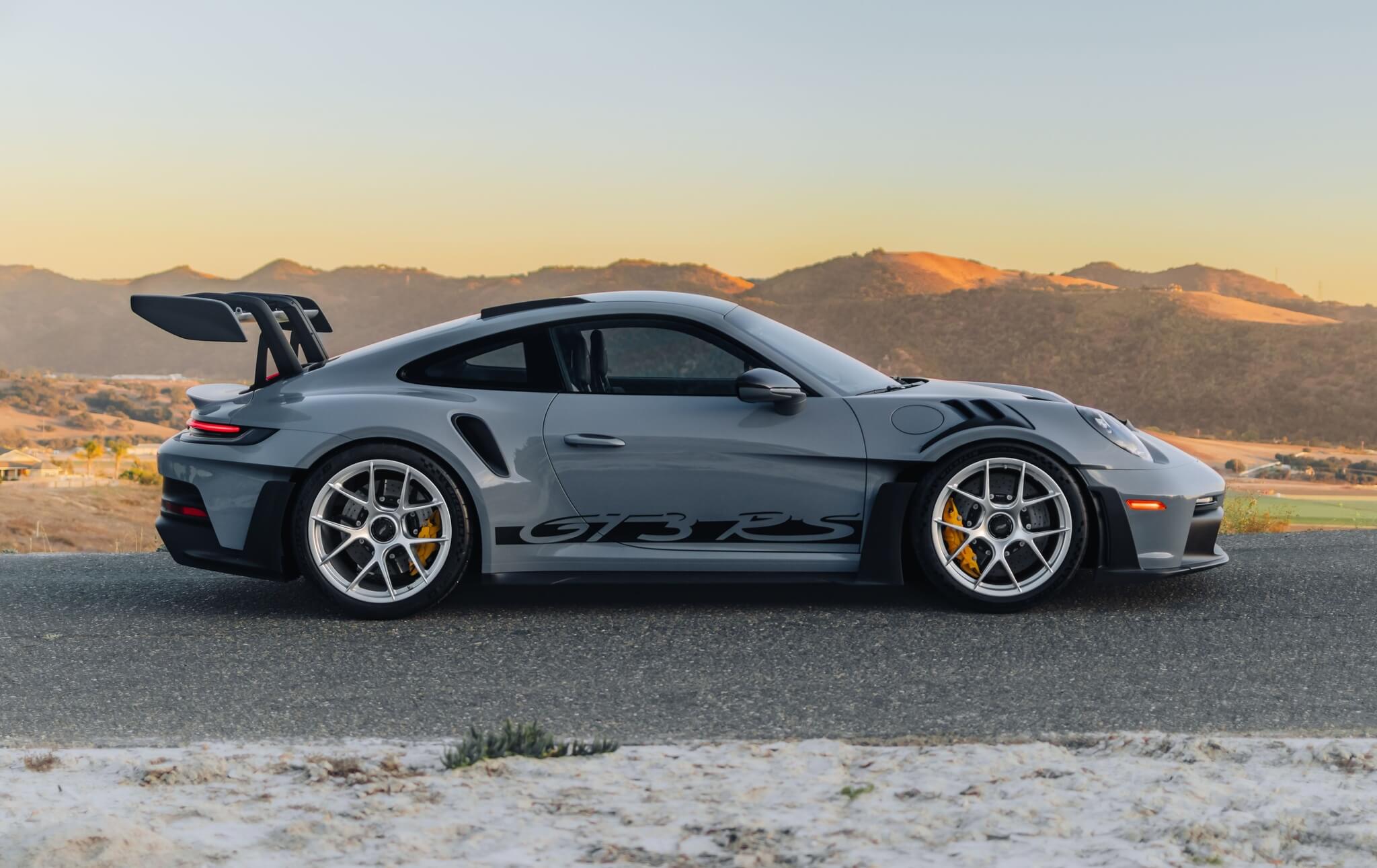 2023 Porsche 911 GT3 RS Weissach Package