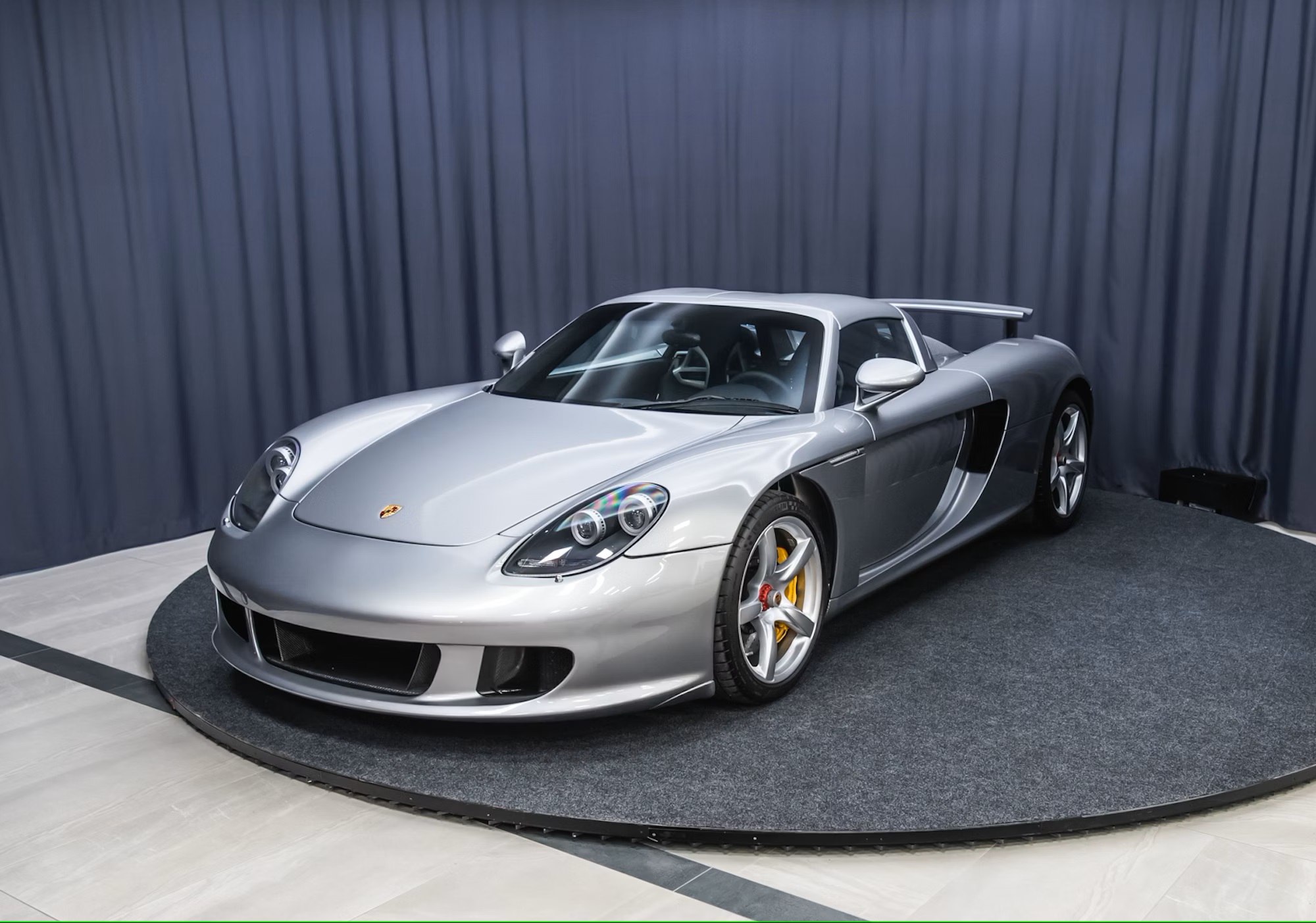 2004 Porsche Carrera GT