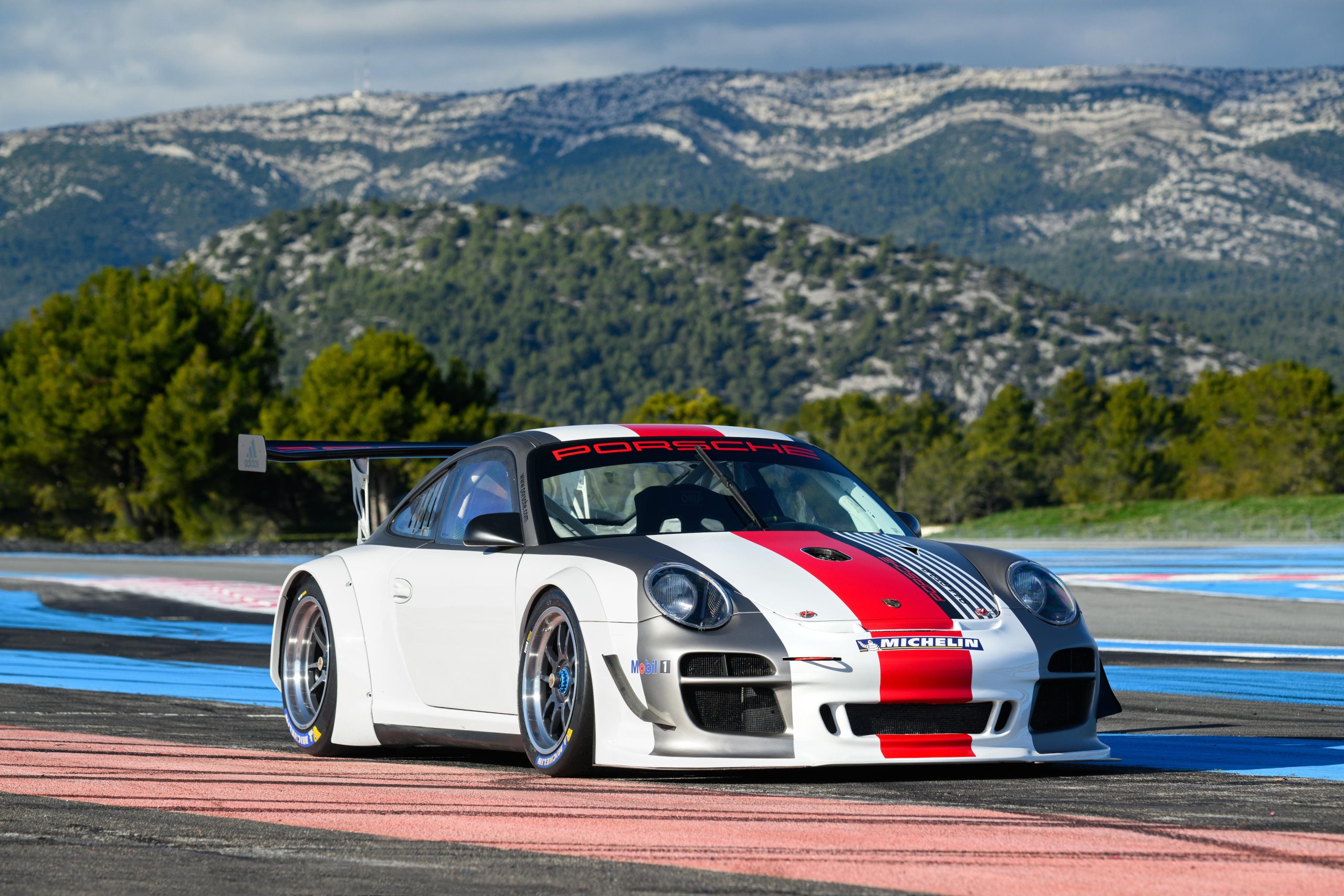 2010 Porsche 911 GT3 R