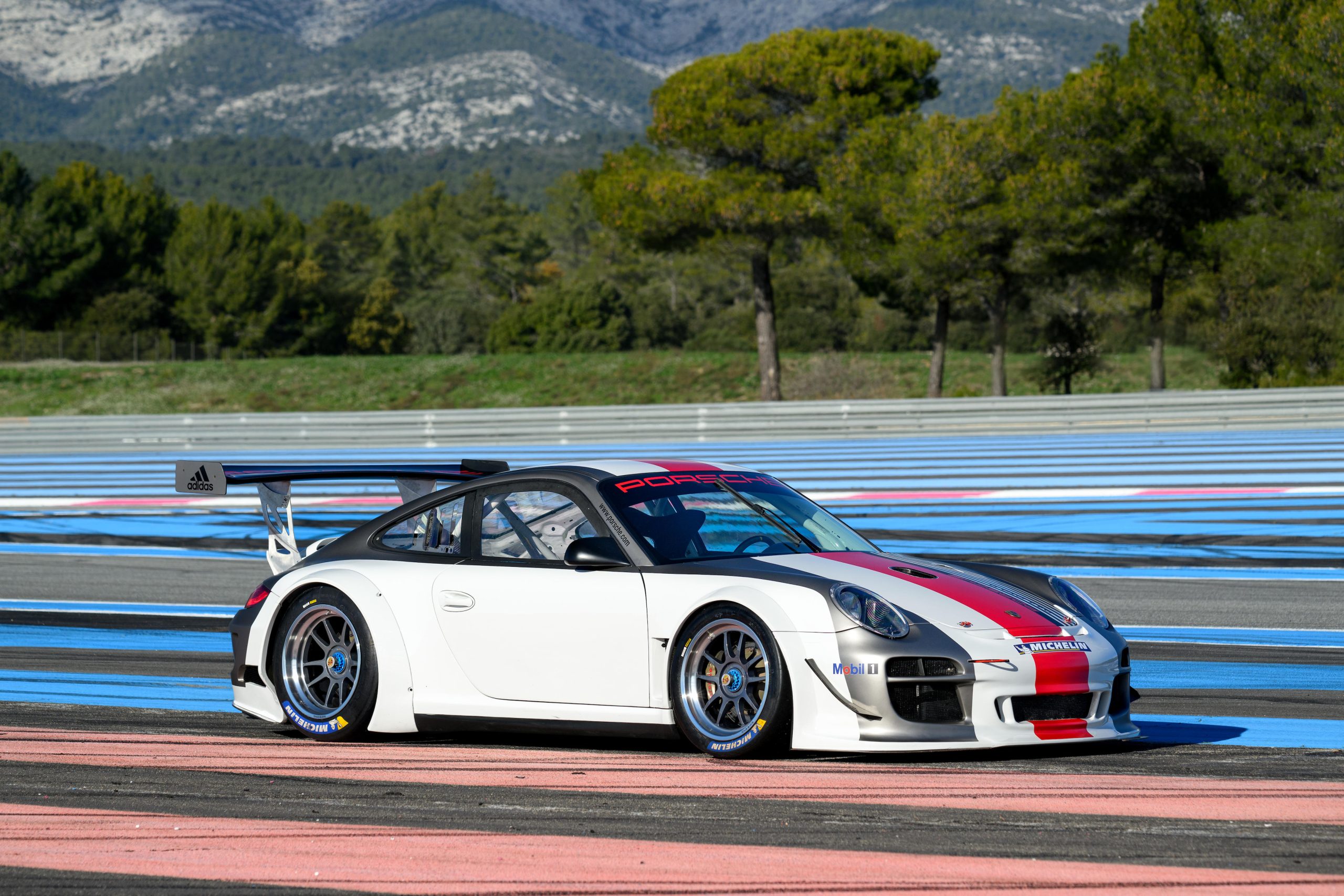 2010 Porsche 911 GT3 R