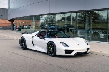 2015 Porsche 918 Spyder Weissach